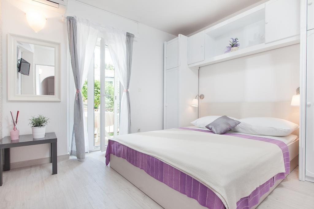Apartments Orka Promajna Rom bilde